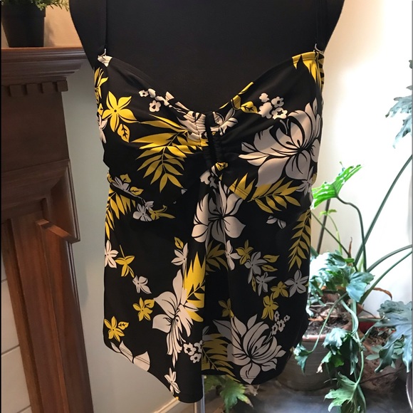 Ocean Dream Other - Ocean Dream Size 24W Swim Top!